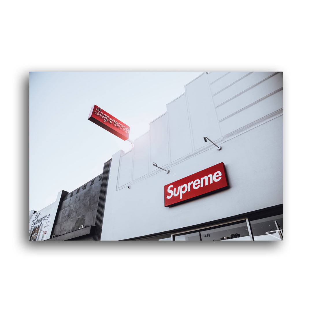 SUPREME STORE